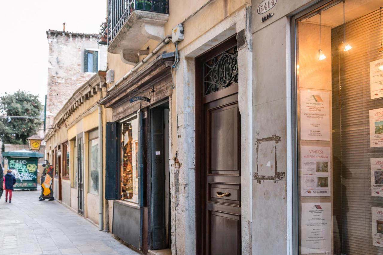Doge'S Pantheon & St.Mark School In Hidden Venedig Exterior foto