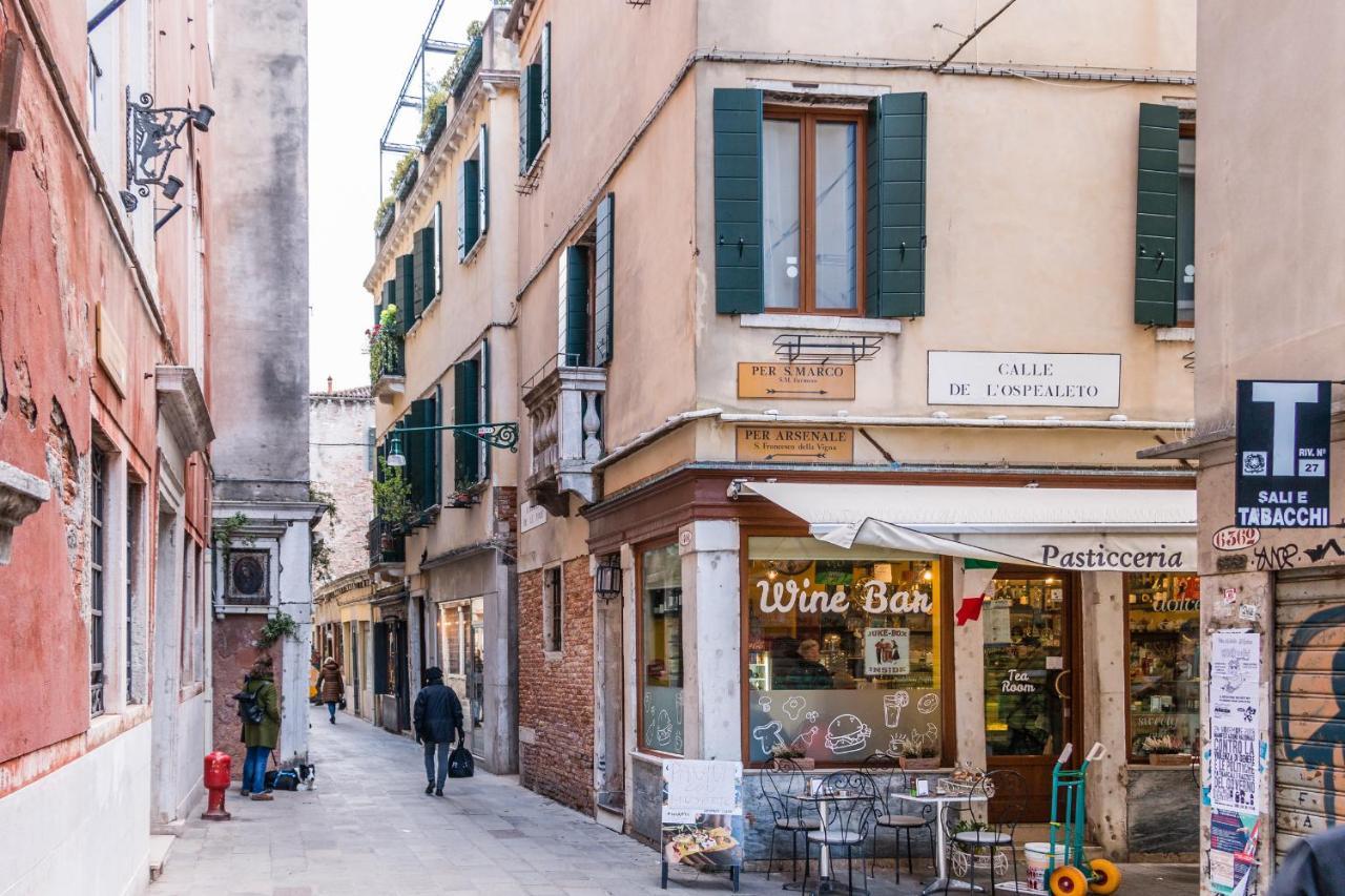 Ferienwohnung Doge'S Pantheon & St.Mark School In Hidden Venedig Exterior foto