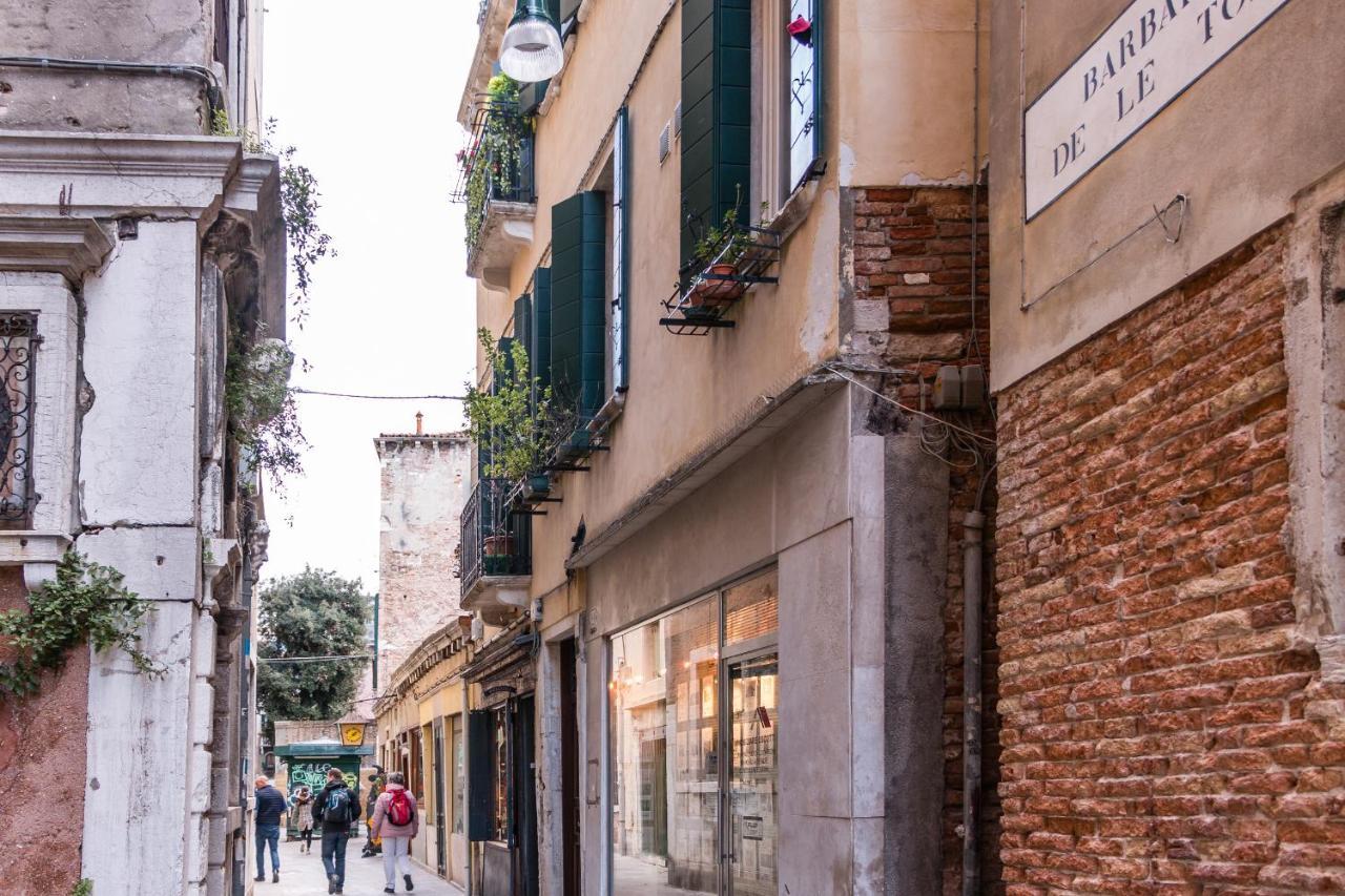 Ferienwohnung Doge'S Pantheon & St.Mark School In Hidden Venedig Exterior foto